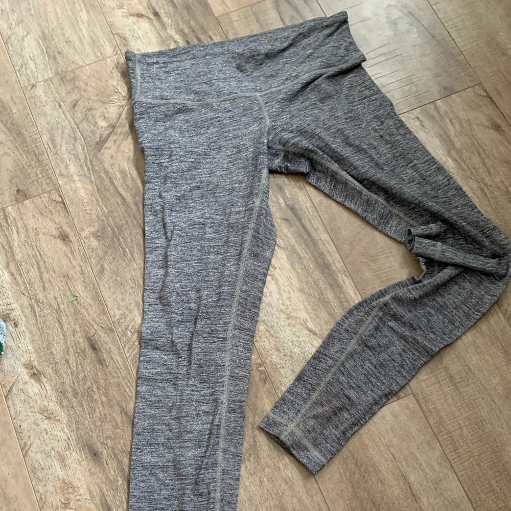 Grey lululemon leggings